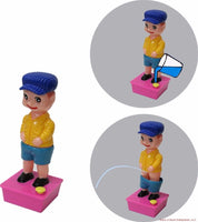 12 Broma clásica: Squirting Wee Wee Pee Boy Water Squirter Toy Broma (1 dz)