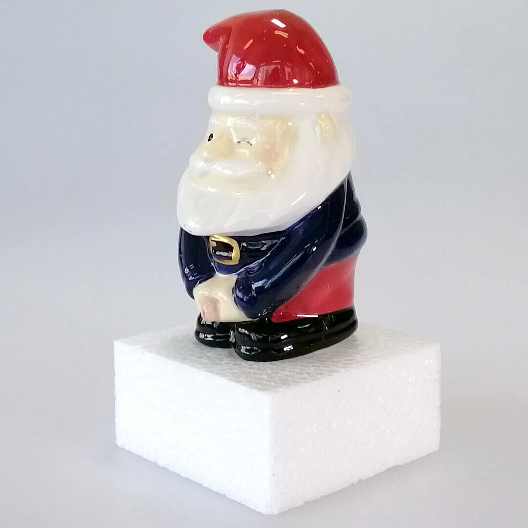 peeing gnome self watering planter Self-Watering Peeing Gnome Statue