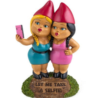 BigMouth Inc. The Selfie Sisters Garden Gnome - Escultura de estatua al aire libre