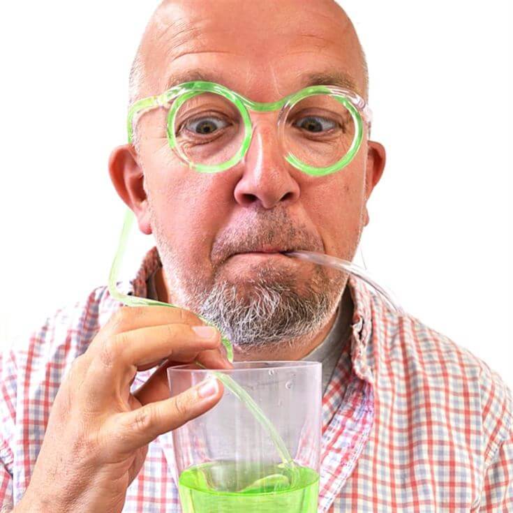 Glowing Drinking Straw Glasses - Glow in the Dark Glasses - Drinking Fun!