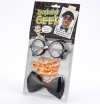 The Instant Geek Costume Kit 🤓 includes glasses, oversized teeth, bow tie, and a pimple. This nerd dress-up set is a hilarious gag gift, featuring playful packaging with funny photos and cartoon graphics.