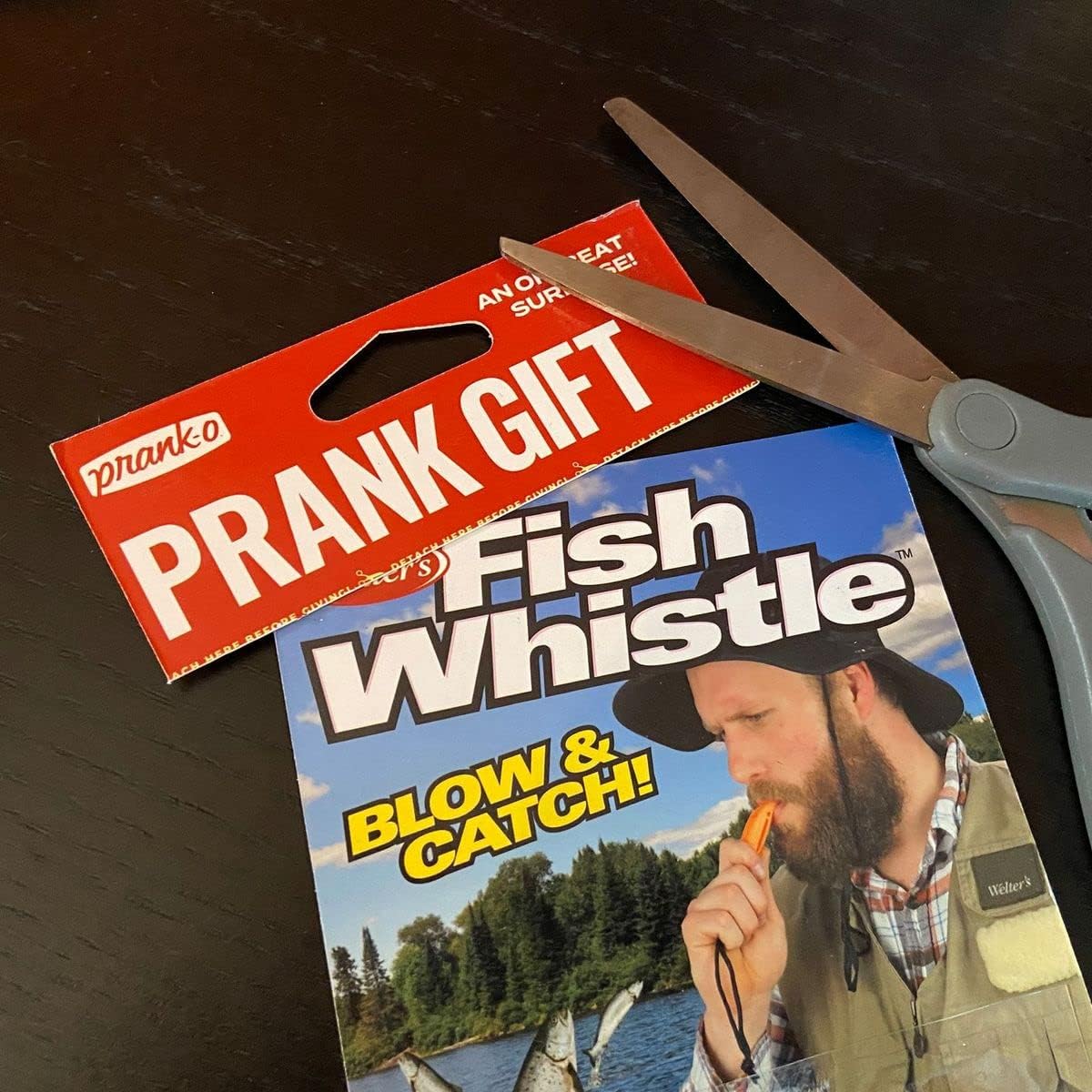 Fish Whistle Fishing Prank Gag Gift 🐟 Funny Fisherman Joke Father's Day Present