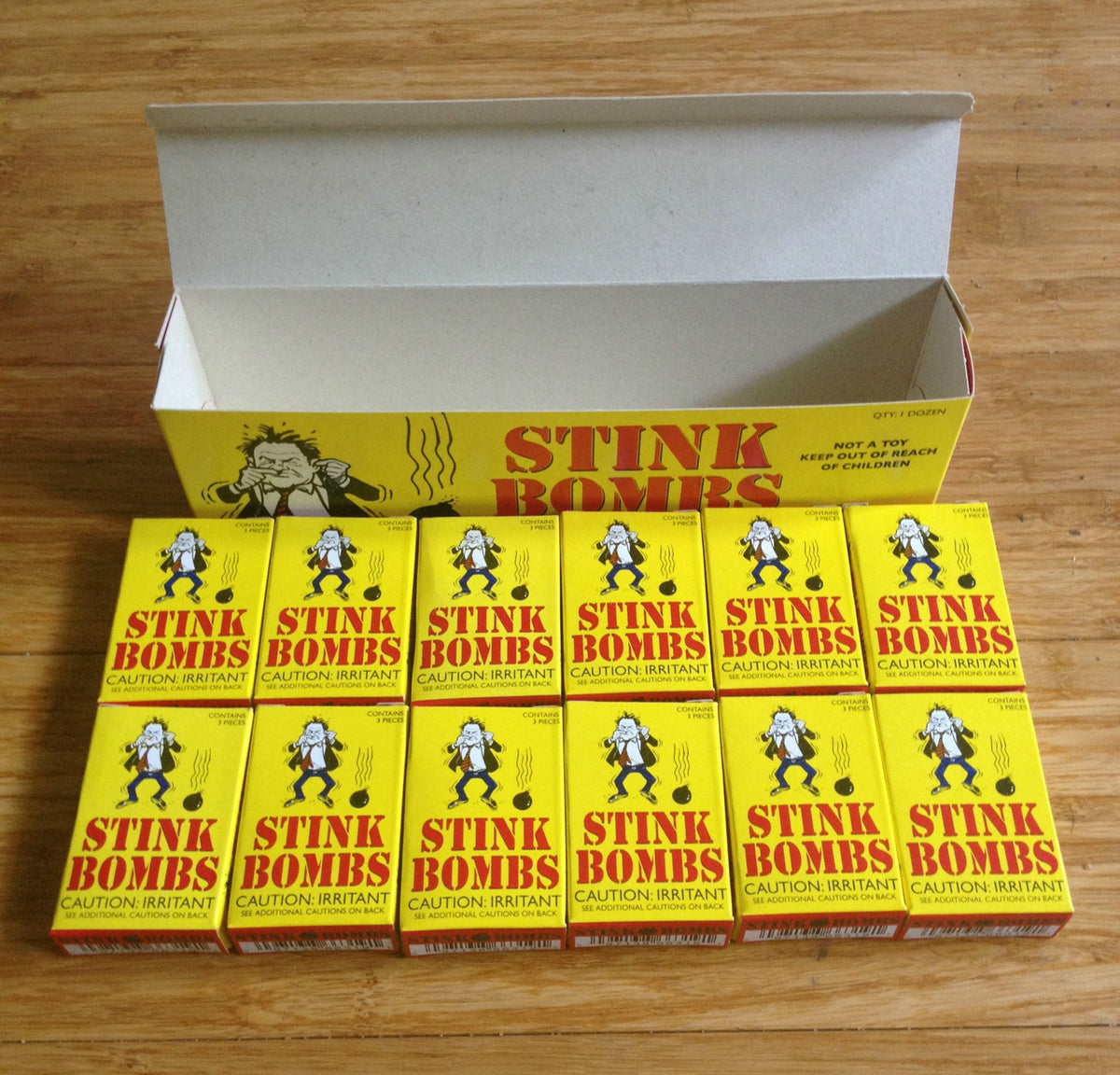 432 total Stink Bombs Glass Vials (144 boxes of 3) - GaG Prank Joke Wholesale